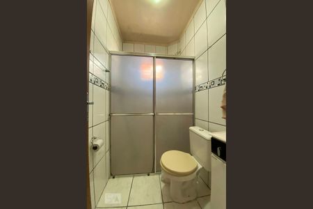 Casa à venda com 280m², 4 quartos e 4 vagasBanheiro 3