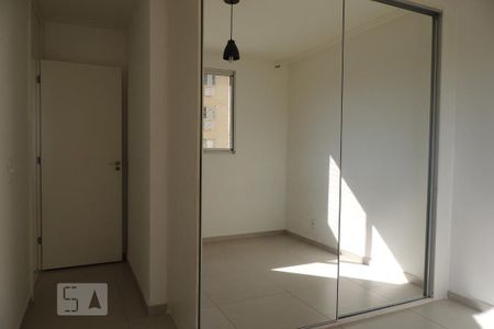 Apartamento à venda com 51m², 2 quartos e 1 vagaQuarto 2 - Armários