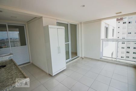 Varanda / Lavanderia de apartamento à venda com 3 quartos, 83m² em Vila Sônia, São Paulo