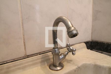 Casa à venda com 700m², 5 quartos e 4 vagasBanheiro da Suíte 1