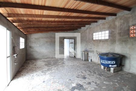 Casa à venda com 700m², 5 quartos e 4 vagasLavanderia 3