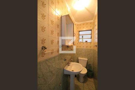 Casa à venda com 700m², 5 quartos e 4 vagasBanheiro 2