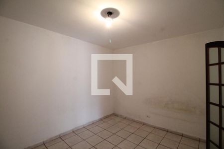 Casa à venda com 700m², 5 quartos e 4 vagasQuarto 2