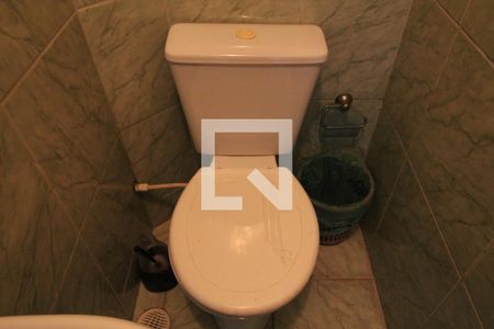 Casa à venda com 700m², 5 quartos e 4 vagasBanheiro 2