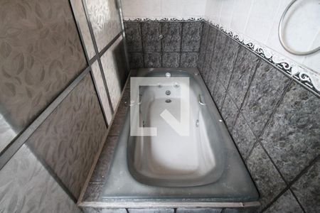 Casa à venda com 700m², 5 quartos e 4 vagasBanheiro 1