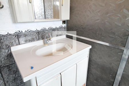 Casa à venda com 700m², 5 quartos e 4 vagasBanheiro 1