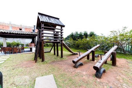 Apartamento para alugar com 78m², 2 quartos e 1 vaga Apartamento para alugar com 78m², 2 quartos e 1 vagaÁrea Comum - Playground
