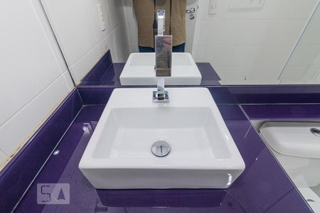 Apartamento para alugar com 78m², 2 quartos e 1 vaga Apartamento para alugar com 78m², 2 quartos e 1 vagaBanheiro