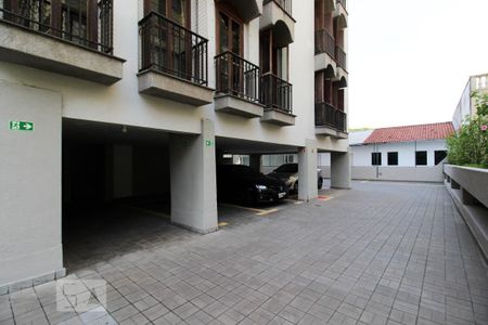 Apartamento para alugar com 136m², 3 quartos e 1 vaga Apartamento para alugar com 136m², 3 quartos e 1 vagaGaragem