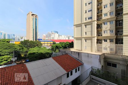 Apartamento para alugar com 136m², 3 quartos e 1 vaga Apartamento para alugar com 136m², 3 quartos e 1 vagaVista