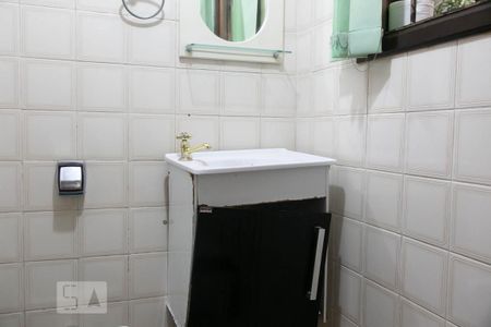 Lavabo de casa à venda com 2 quartos, 90m² em Itaquera, São Paulo
