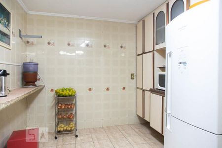 Casa à venda com 90m², 2 quartos e 2 vagasCozinha