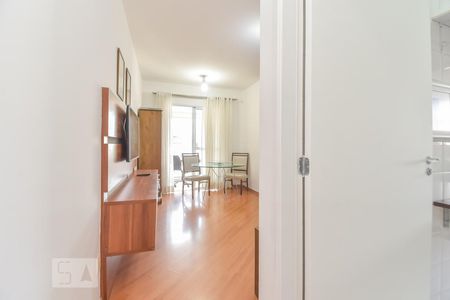 Entrada de apartamento à venda com 3 quartos, 70m² em Bela Vista, São Paulo