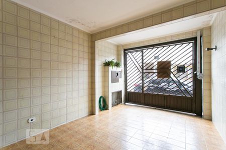 Garagem de casa para alugar com 3 quartos, 138m² em Vila Gomes Cardim, São Paulo