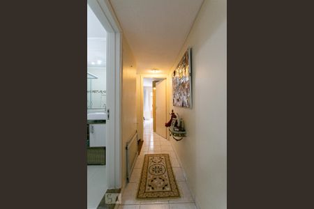 Corredor de casa para alugar com 3 quartos, 138m² em Vila Gomes Cardim, São Paulo