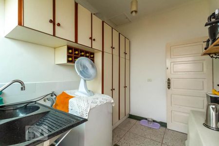 Casa à venda com 269m², 3 quartos e 5 vagasÁrea de serviço