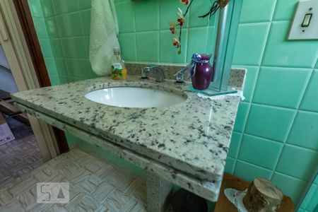 Casa à venda com 269m², 3 quartos e 5 vagasPia