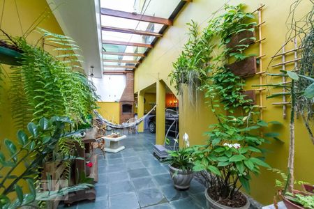 Casa à venda com 269m², 3 quartos e 5 vagasQuintal