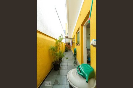 Casa à venda com 269m², 3 quartos e 5 vagasCorredor