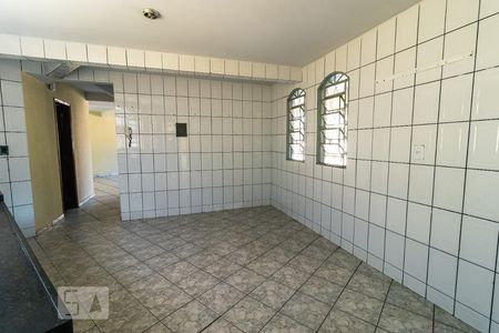 Casa para alugar com 186m², 3 quartos e 2 vagasCozinha