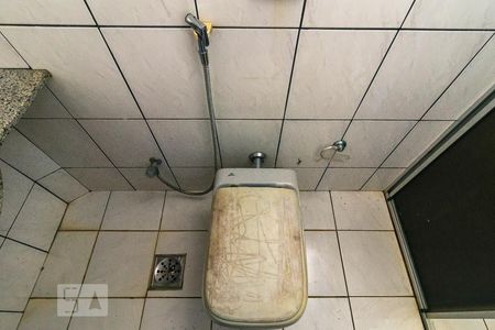 Casa para alugar com 186m², 3 quartos e 2 vagasBanheiro Social