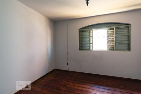 Casa para alugar com 186m², 3 quartos e 2 vagasQuarto 2