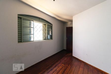 Casa para alugar com 186m², 3 quartos e 2 vagasQuarto 2