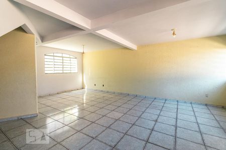 Sala de Estar de casa para alugar com 3 quartos, 186m² em Setor Sudoeste, Goiânia