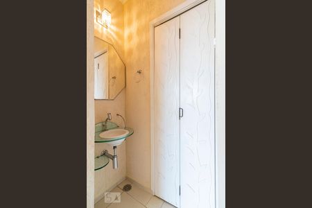 Lavabo de apartamento à venda com 3 quartos, 140m² em Aclimação, São Paulo