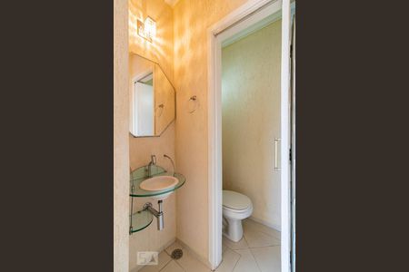 Lavabo de apartamento à venda com 3 quartos, 140m² em Aclimação, São Paulo