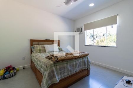 Casa de condomínio à venda com 130m², 3 quartos e 1 vagaQuarto 3 - Suíte