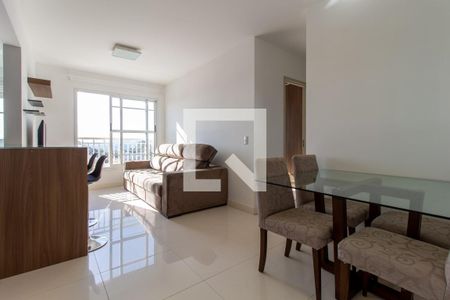 Sala de apartamento para alugar com 2 quartos, 53m² em Campo Comprido, Curitiba