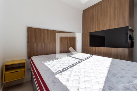 Quarto 1 Suite de apartamento para alugar com 2 quartos, 53m² em Campo Comprido, Curitiba