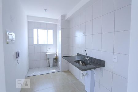 Apartamento à venda com 38m², 2 quartos e 1 vagaCozinha e Área de Serviço