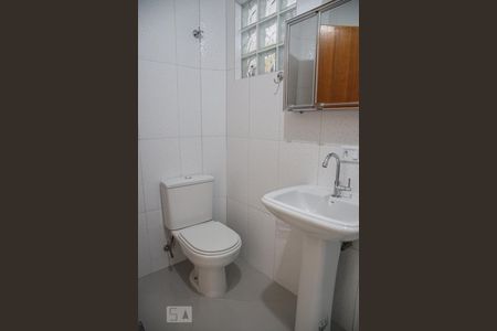 Apartamento para alugar com 100m², 2 quartos e sem vagaBanheiro 