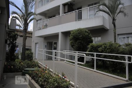 Apartamento à venda com 33m², 1 quarto e sem vagaFacha do Prédio