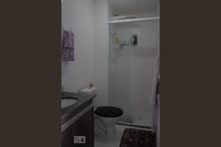 Banheiro de apartamento à venda com 1 quarto, 33m² em Barra Funda, São Paulo