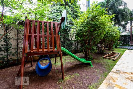 Apartamento à venda com 245m², 3 quartos e 5 vagasPlayground