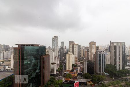 Apartamento à venda com 245m², 3 quartos e 5 vagasVista