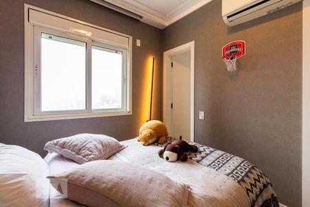 Apartamento à venda com 245m², 3 quartos e 5 vagasSuite 2