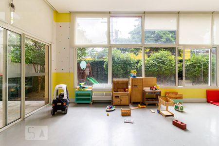 Apartamento à venda com 245m², 3 quartos e 5 vagasBrinquedoteca