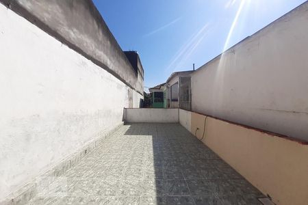 Casa para alugar com 70m², 2 quartos e sem vagaTerraço