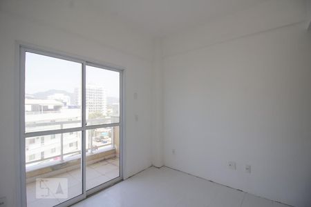 Suíte de apartamento à venda com 2 quartos, 55m² em Recreio dos Bandeirantes, Rio de Janeiro