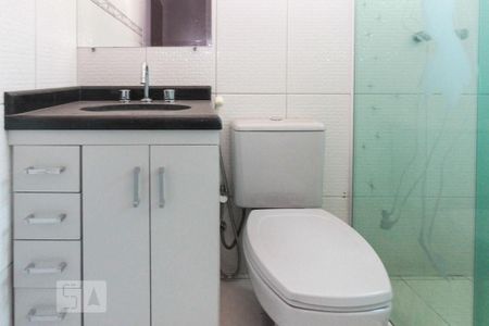 Casa para alugar com 224m², 5 quartos e 2 vagas Casa para alugar com 224m², 5 quartos e 2 vagasBanheiro da Suite 02