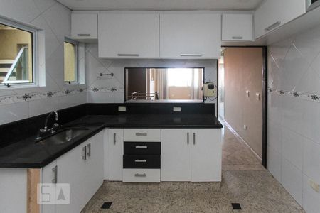 Cozinha de casa para alugar com 5 quartos, 224m² em Vila Alpina, São Paulo