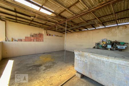 Casa para alugar com 90m², 2 quartos e sem vaga Casa para alugar com 90m², 2 quartos e sem vagaTerraço