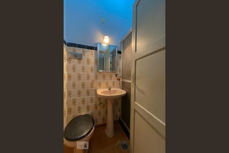 Casa para alugar com 90m², 2 quartos e sem vaga Casa para alugar com 90m², 2 quartos e sem vagaBanheiro