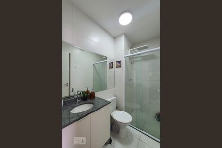 Apartamento para alugar com 34m², 2 quartos e 1 vaga Apartamento para alugar com 34m², 2 quartos e 1 vagaBanheiro