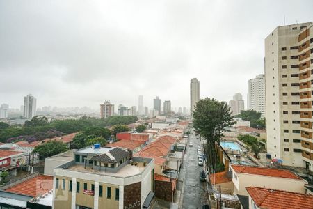 Apartamento à venda com 105m², 2 quartos e 2 vagasVista da varanda