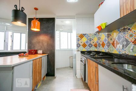 Apartamento à venda com 105m², 2 quartos e 2 vagasCozinha